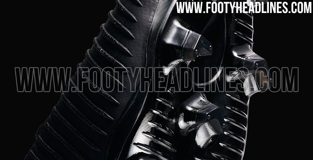 All New Stealth Nike Flyknit Ultra Football Boot Released